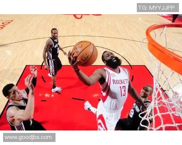 考辛斯复出战火箭，篮网全面击败对手